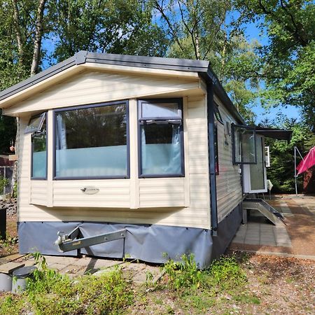 Bungalow Willerby Maasmechelen Esterno foto