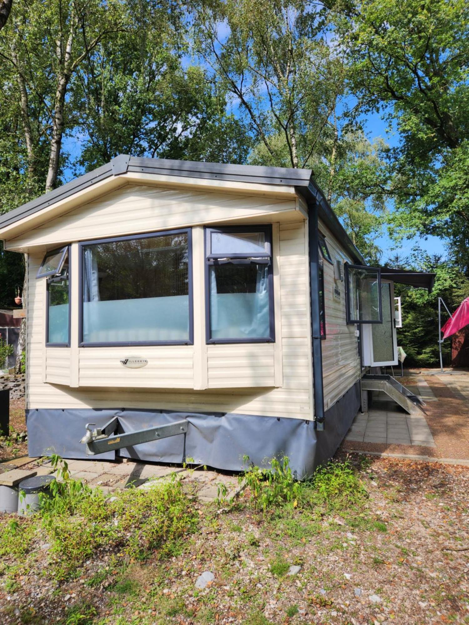 Bungalow Willerby Maasmechelen Esterno foto
